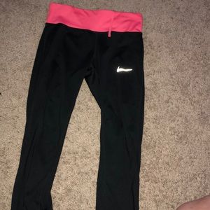 nike crop leggings